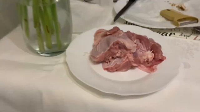 ТРИ БЛЮДА ИЗ ОДНОЙ КУРИЦЫ смотреть онлайн