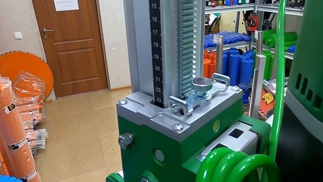 Для профессионалов. Обзор Bycon UNI-160P (DMP-162P + DSP-162). Ручная установка алмазного бурения. смотреть онлайн