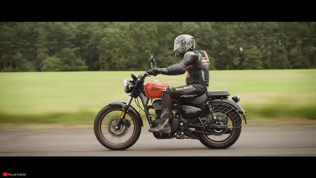 Retro Motorcycles vs the Classic Motorcycles they're trying to copy смотреть онлайн