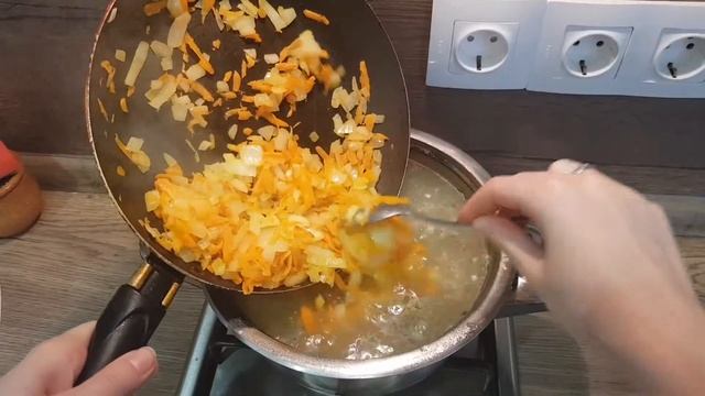 Едят на камеру | Сырный суп | Рецепт смотреть онлайн