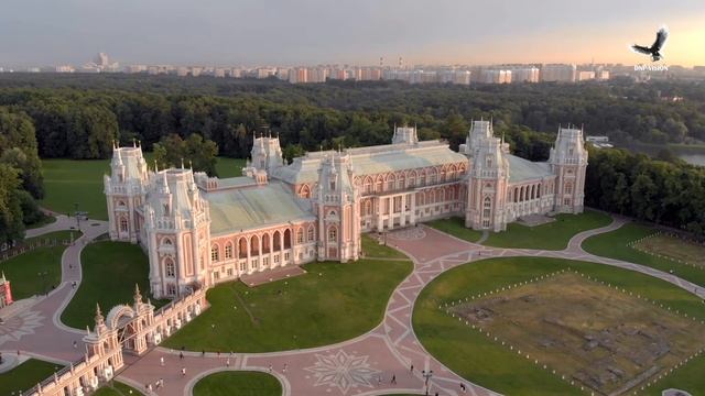 Большой Царицынский дворец. Москва, Царицыно смотреть онлайн