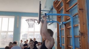 Школьники сдают нормативы ГТО