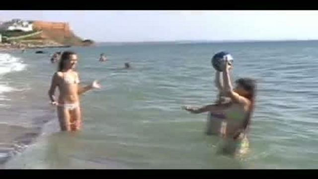 Мы любим море! смотреть онлайн