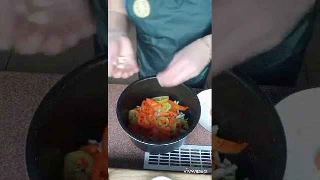 РЕБРА ТУШЁНЫЕ С ОВОЩАМИ смотреть онлайн