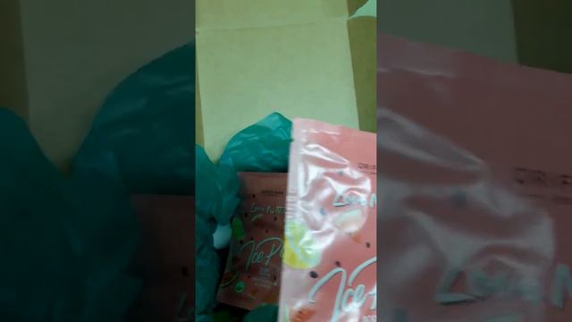 Подарок.Просто узнай, что внутри. смотреть онлайн