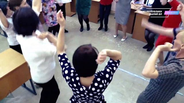 Видео от родителей выпускникам 2018 года Новоторъяльской СОШ смотреть онлайн
