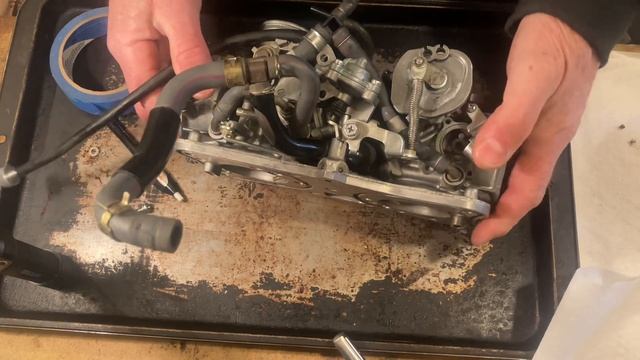Honda GL 1500 Goldwing Carburetor separation video, PART 3 смотреть онлайн