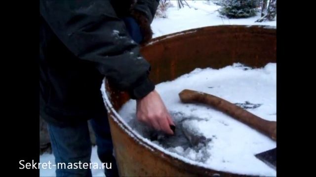 Лайфхак Как Слить Воду из Замерзшей Бочки смотреть онлайн
