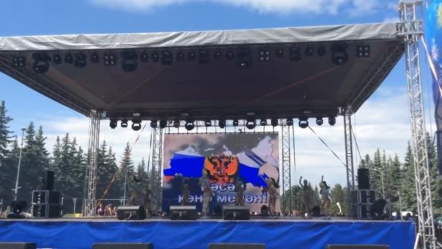 ДЕНЬ ГОРОДА 12 июня 2015. танец"ПРОЕКТ ВЕСНА". Студия M'on-ART. смотреть онлайн