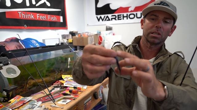 Ike In The Shop : Tight Lining for Bass смотреть онлайн