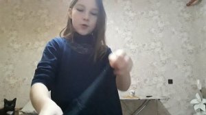 ?КАК Я ОДЕВАЮСЬ В ШКОЛУ?