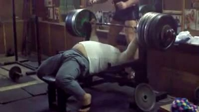 Вячеслав Соловьев, жим лежа 280х2 смотреть онлайн