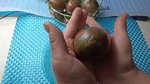 Томат из серии "Гном томатный" Пурпурный сердцеед