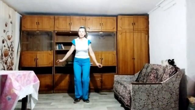 Шаффл от 60 летней бабушки под Карело - финскую польку. смотреть онлайн