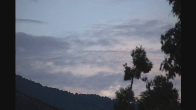 Timelapse video of moonset and sunrise смотреть онлайн