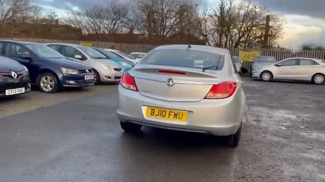 Vauxhall Insignia 1.8 16V Exclusiv Nav Euro 5 5d смотреть онлайн
