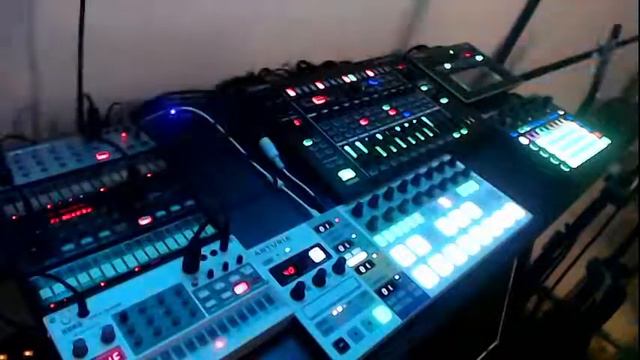 Синтезатор 2020 - Ambient - Volca Fm, Keys, Sample, Beatstep Pro, Novation Circuit - Dawless Jam