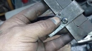 Кромкогиб  и дырокол своими руками. 1 часть (кромкогиб)