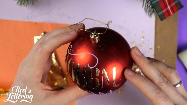 Елочные игрушки. Леттеринг. Подарки. смотреть онлайн