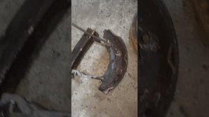 Ремонт ручника на Renault Logan