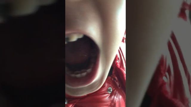 Зубы как у акулы смотреть онлайн