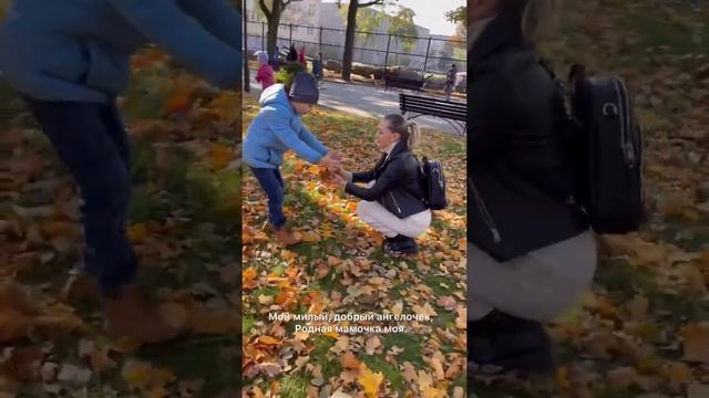 Не обижайте дети маму… А.Ковалёва читает Настя Ковалёва стихи о маме, для мамы #маме #стихиомаме смотреть онлайн
