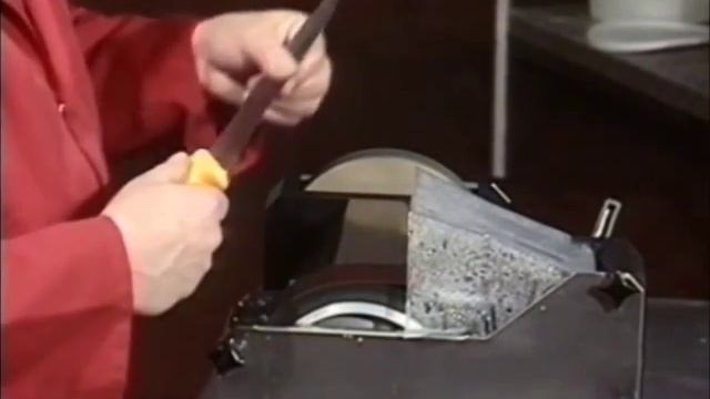 Ostrzałka do noży, tasaków, noży do kutrów misowych firmy Mado - Knife Scharpener by Mado смотреть онлайн