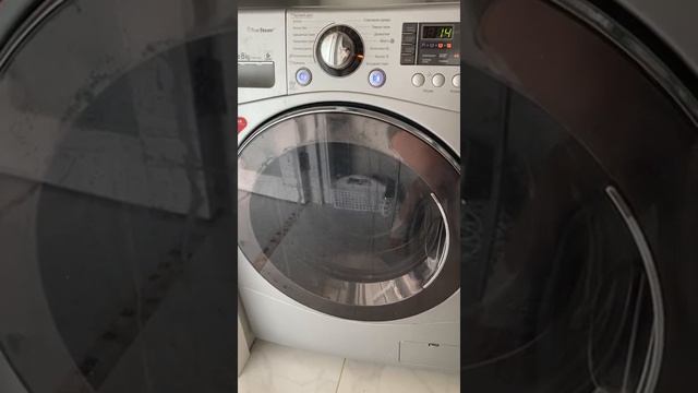 стиральная машина lg гудит при сливе воды #Shorts смотреть онлайн