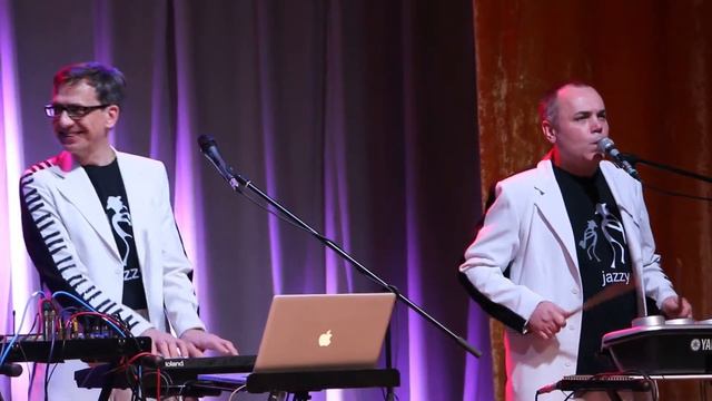 Группа VoiceKo - Люди встречаются (кавер)(Концерт в Черноморске - 03.04.19)