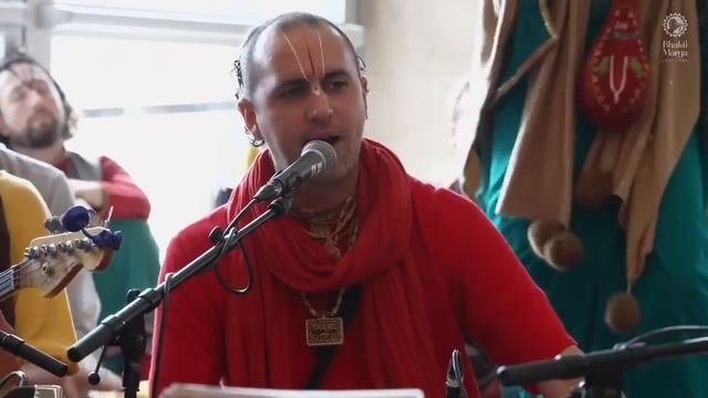 Mero Radha Raman - Rishi Aaradhakananda Feat. Maithili Thakur And Ayachi - Radha Krishna Kirtan