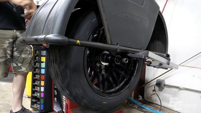 22x12 Motiv Mutant wheels | 35x12.5R22 Fuel Mud Gripper M/T tires смотреть онлайн
