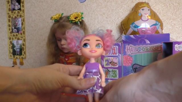 LOL  HAIRGOALS  VG  HAIRDORABLES SURPRISE DOLLS! Which One Is Better????
