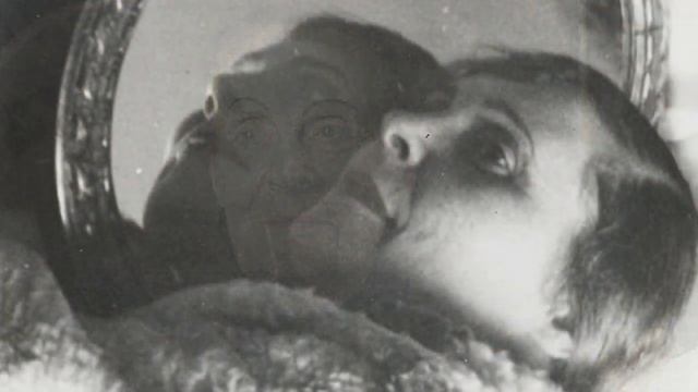 Алексей Кручёных "Лилическое отступление". Читает автор смотреть онлайн