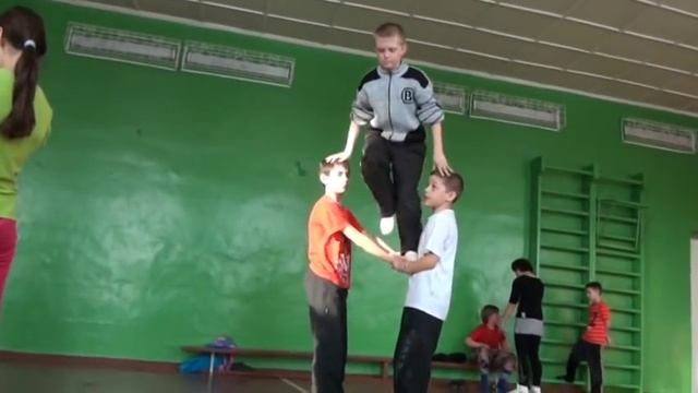 Курбатово, акробаты, первые шаги (Kurbatovo acrobats, first steps) смотреть онлайн