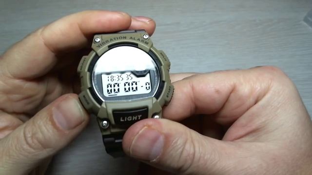 Timex T49851 vibro alarm vs Casio W735H 5AV vibro alarm смотреть онлайн