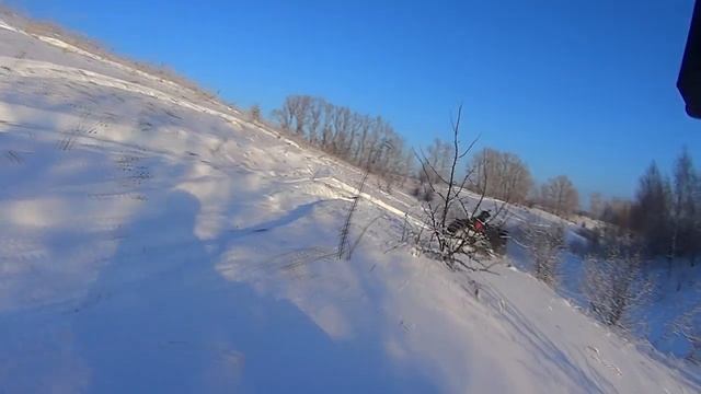 Покатушки на снегоходах. Учимся пилить овраги. смотреть онлайн