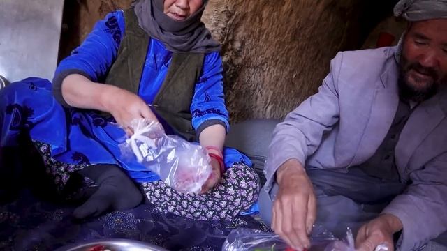 The Forgotten Recipe | Village Life Cooking With Old Lovers смотреть онлайн