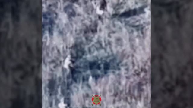 Инженерная разведка. Вот видео, где парни из СпН прикрывают инженеров, которые проделывают проходы смотреть онлайн