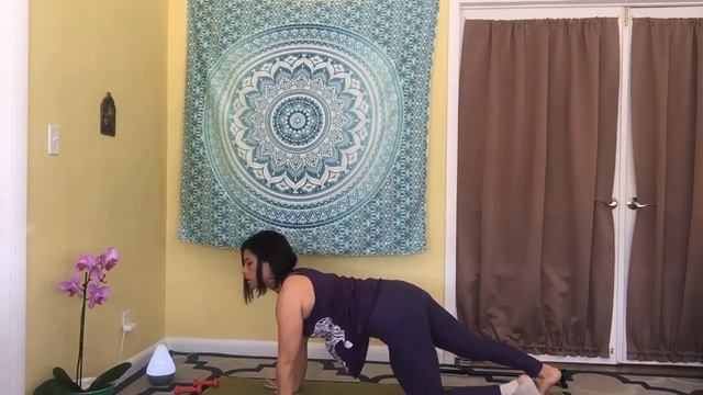 Full body Pilates in 30 min. ~ So Flo Shannon Yoga смотреть онлайн