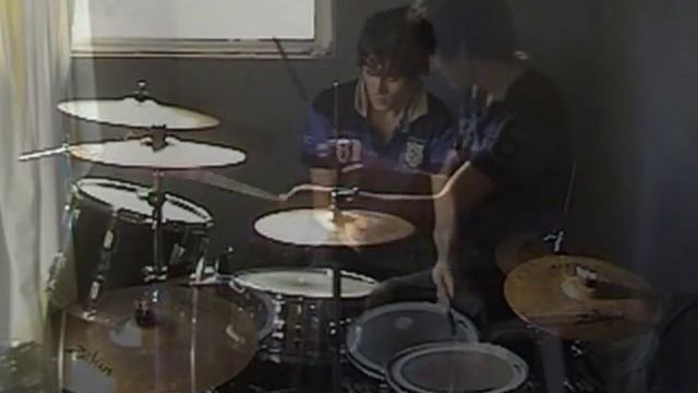 Do me a favour - Arctic Monkeys Drum Cover смотреть онлайн