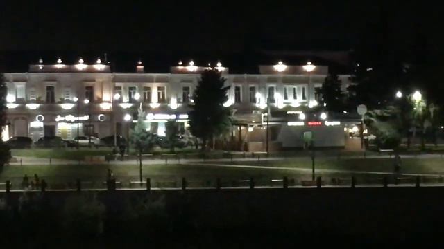 The most beautiful street in the world смотреть онлайн