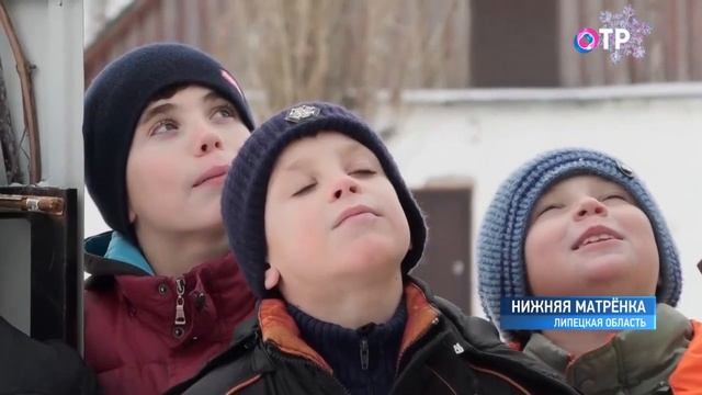 Бывший десантник каждый год наряжает елку в Нижней Матренке смотреть онлайн