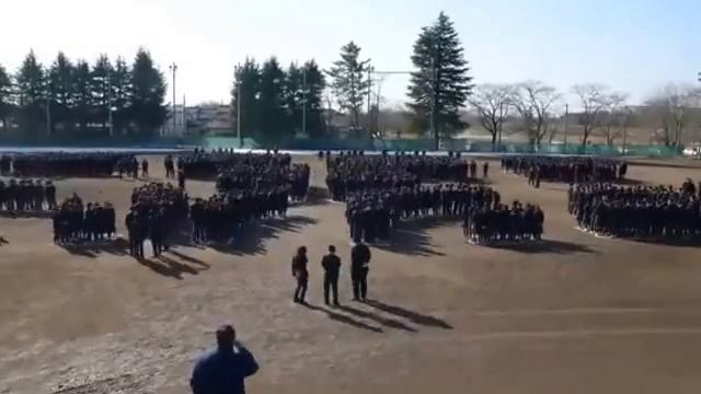 センバツ８６佐野日大　人文字作成の様子 смотреть онлайн