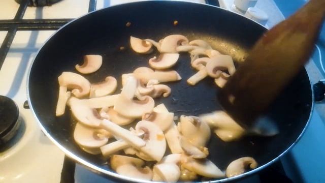 Жареный Рис по тайски . смотреть онлайн