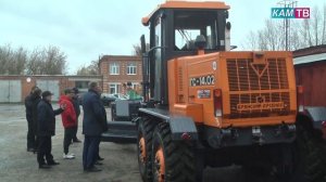 Новый автогрейдер  ГС 14.02 в обозримом будущем выйдет на городские улицы