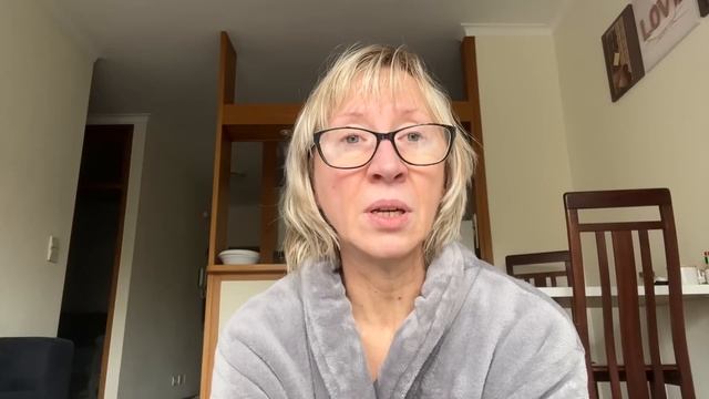 Адамян Эдик/Анжелика Снежинская/Плевать Эдя хотел на Гулькино здоровье! Жена-существо безропотное! смотреть онлайн