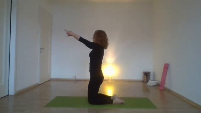 Kundalini Flow Yoga - Strenghtening Your Aura (eletromagnetic field) смотреть онлайн