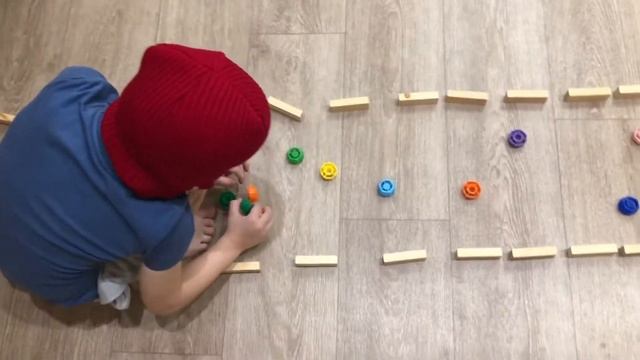 ИГРАЕМ С ДАНЕЙ В ЭСТАФЕТУ смотреть онлайн