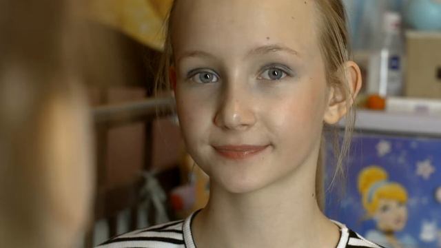 Вайн из жизни сестёр! Накрась сестренку. Смешной макияж. смотреть онлайн