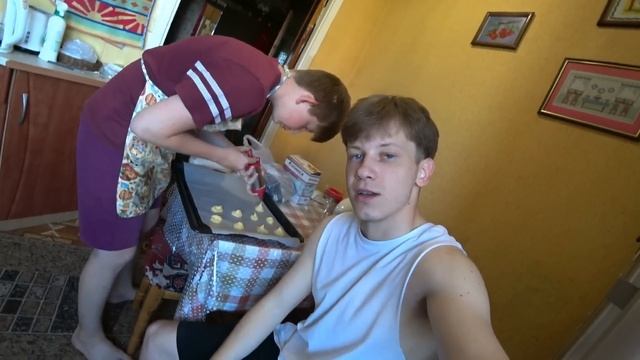 Приготовили с Богданом эклеры